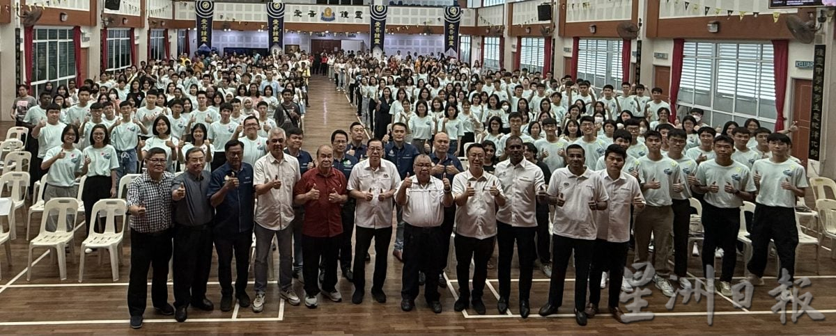 林冠英：应划一入大学考试制度