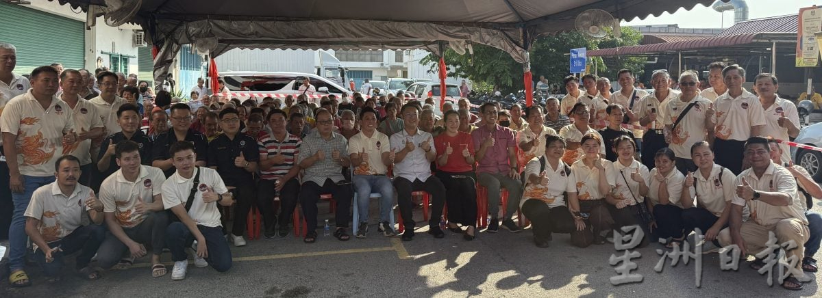 北海树胶廊中坛元帅三太子坛父亲节“请爸爸恰榴梿”