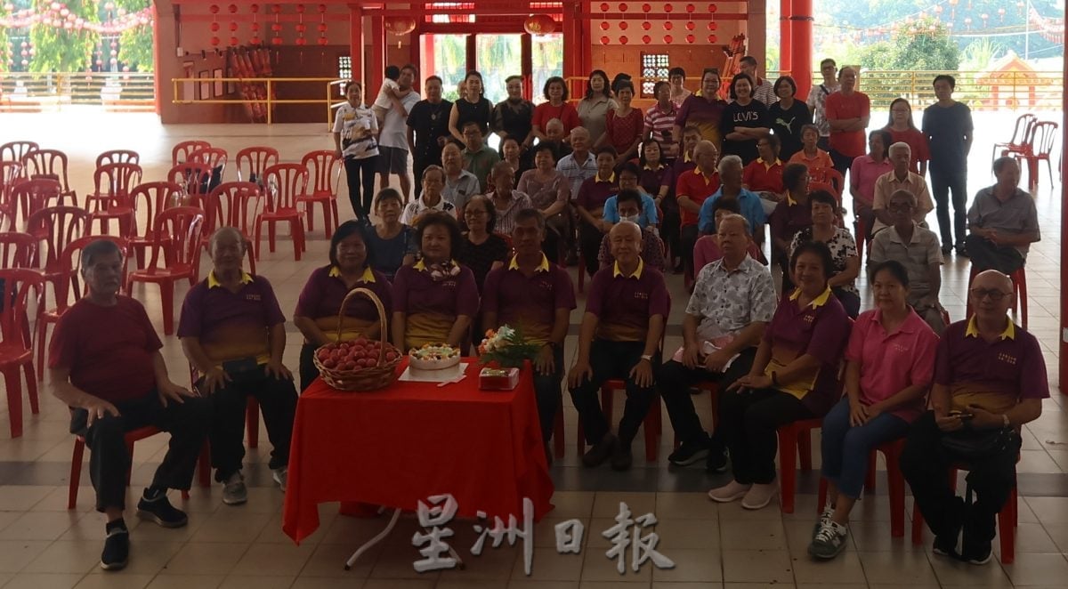 东:已签发:关丹海南会馆主席陶启顺认为,我国正迈向社会老龄化问题,政府须提前规划。