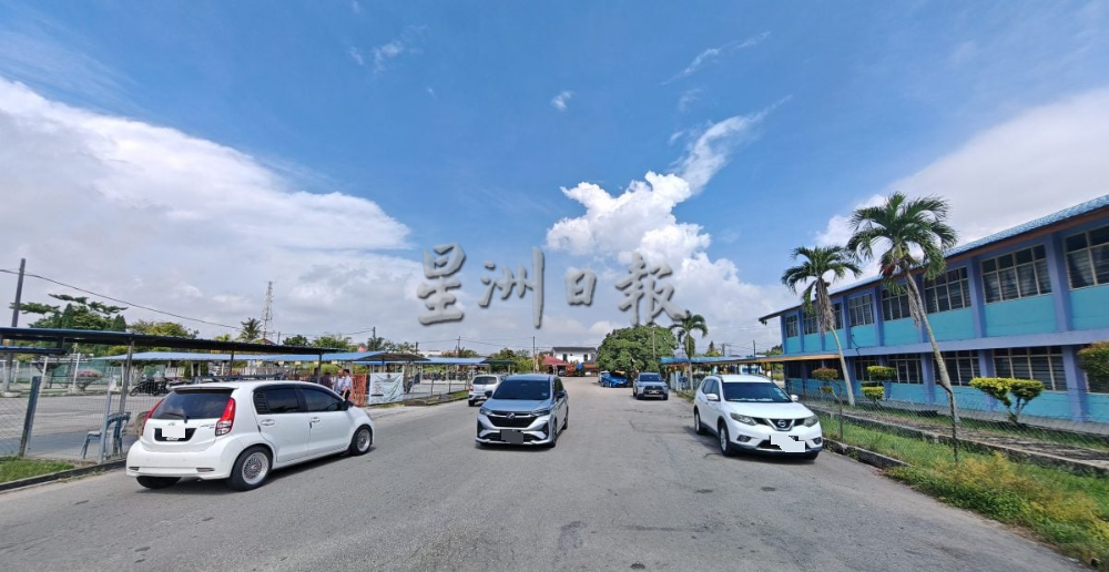 民生特工队:峇巴力拉惹学校旁道路,改单行道车子照闯