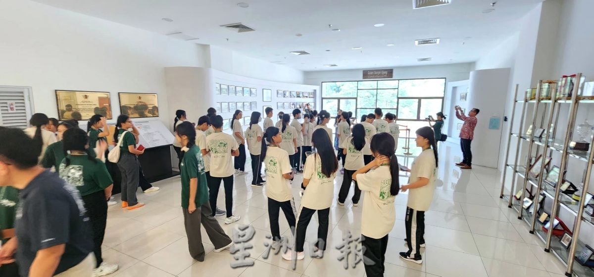 供星洲网:芙蓉市政厅首迎百名学生参访,让青年了解地方政府职能