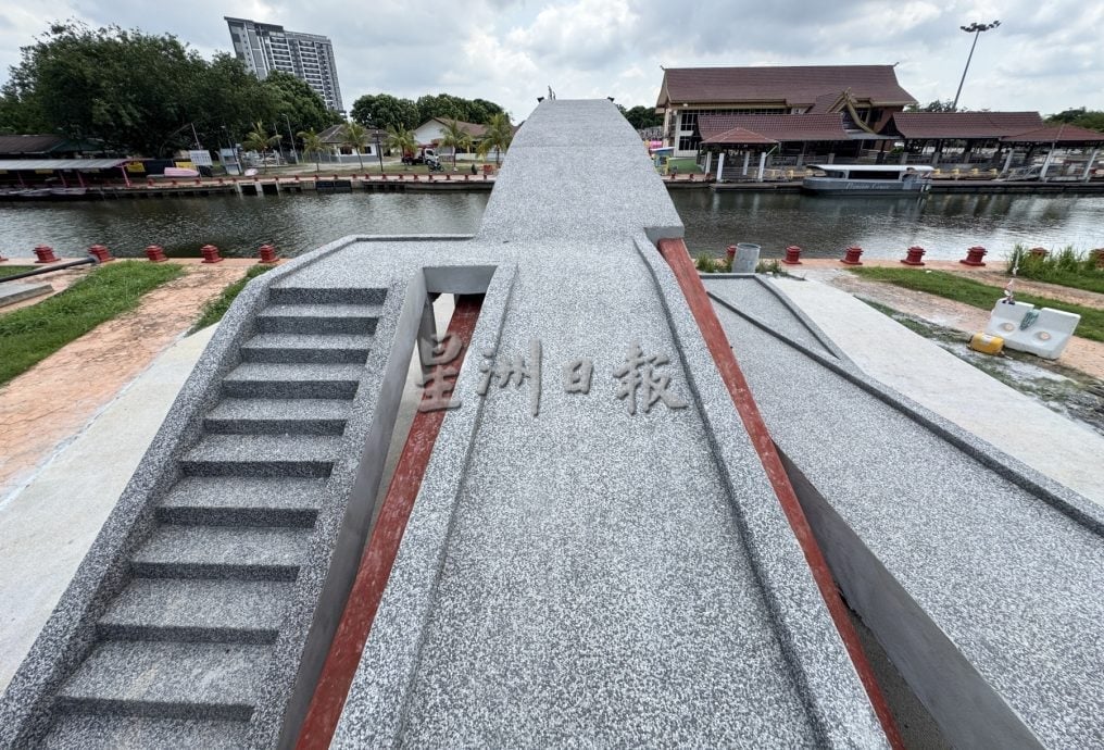 甲河2新桥陆续成形·有望带动经济旅游