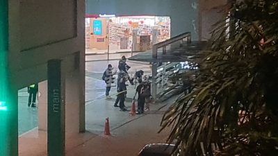 商场午夜双尸血案 | 警已向18人录供•枪手身份尚未掌握