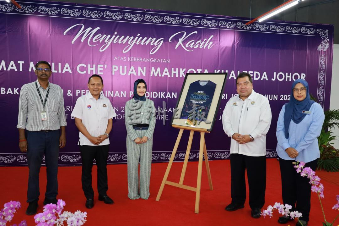 已签发 柔：阿兹南：州政府持续加强特殊教育素质