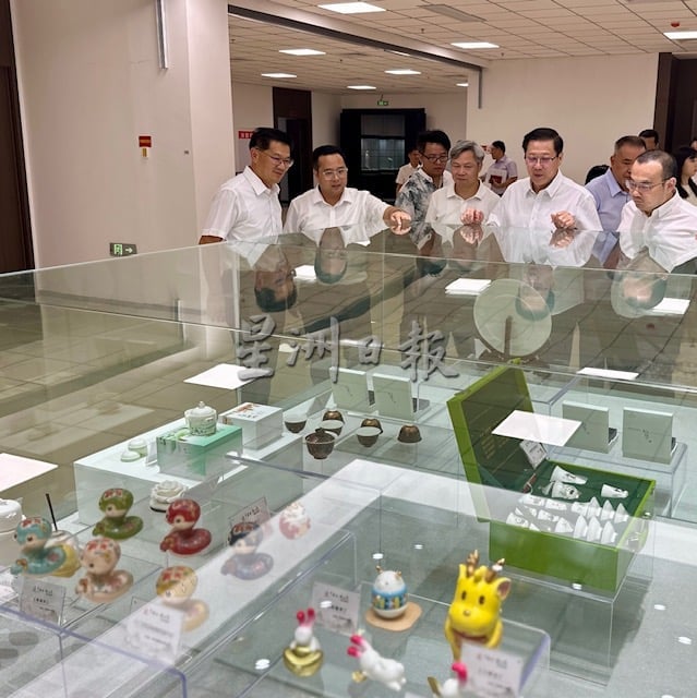 (古城版)林万锋访问中国福建省德化县