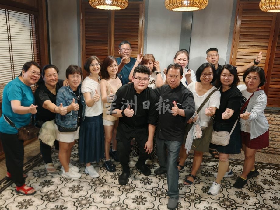 （古城第二版主文）10年后重返古城，甄文达认为甲州10年前后多进步，游客也已国际化