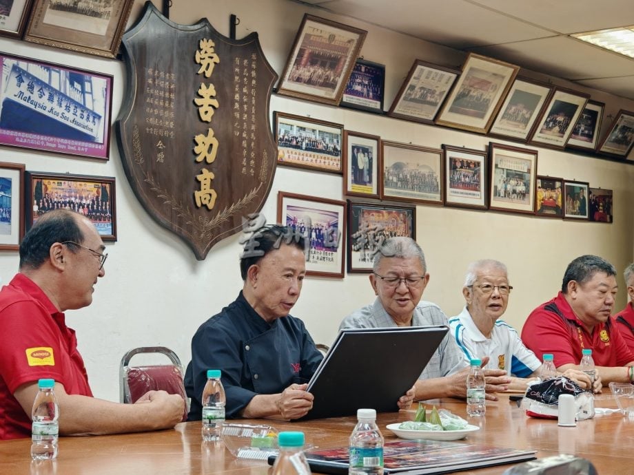 （古城第二版主文）10年后重返古城，甄文达认为甲州10年前后多进步，游客也已国际化