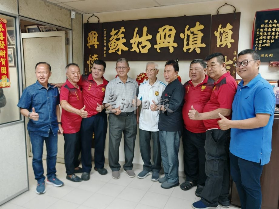 （古城第二版主文）10年后重返古城，甄文达认为甲州10年前后多进步，游客也已国际化