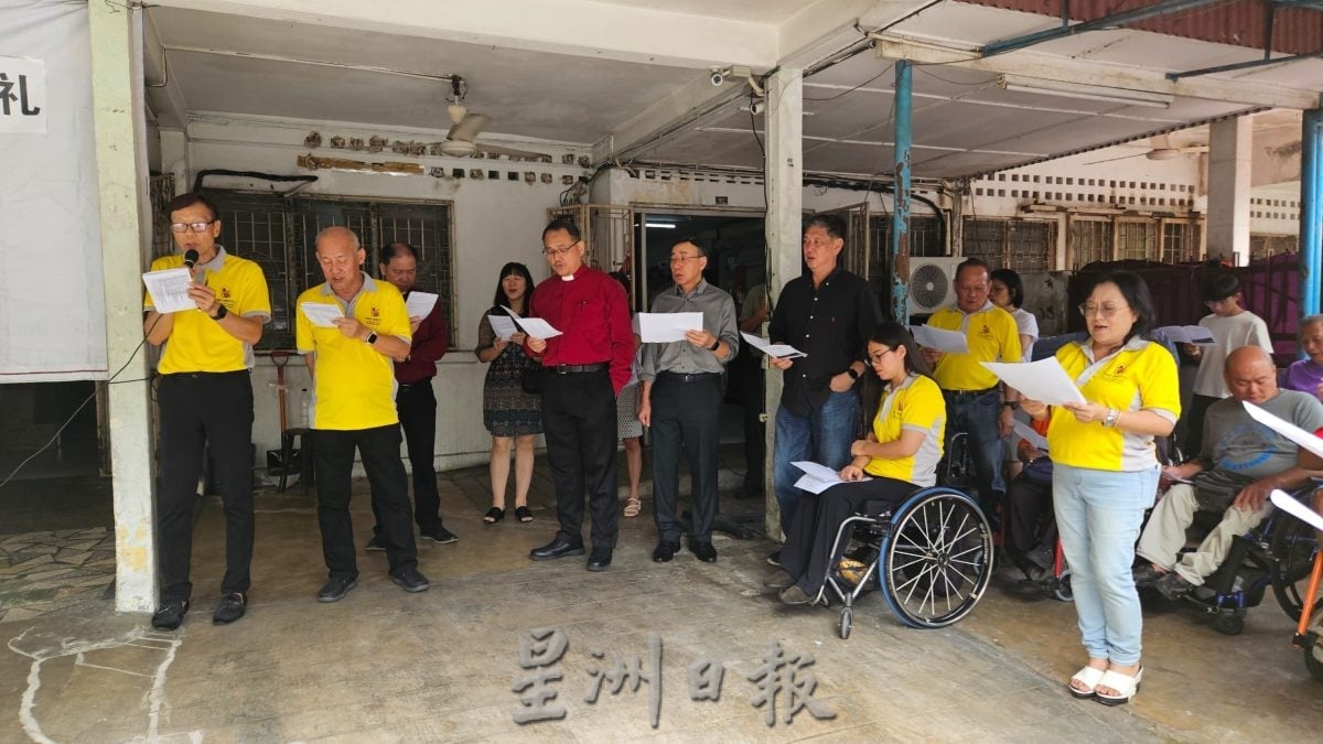 甲洞美门重建动土