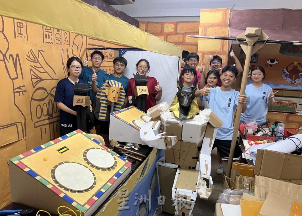 （古城第二版主文）【带你去找爱】：母校，我爱你！