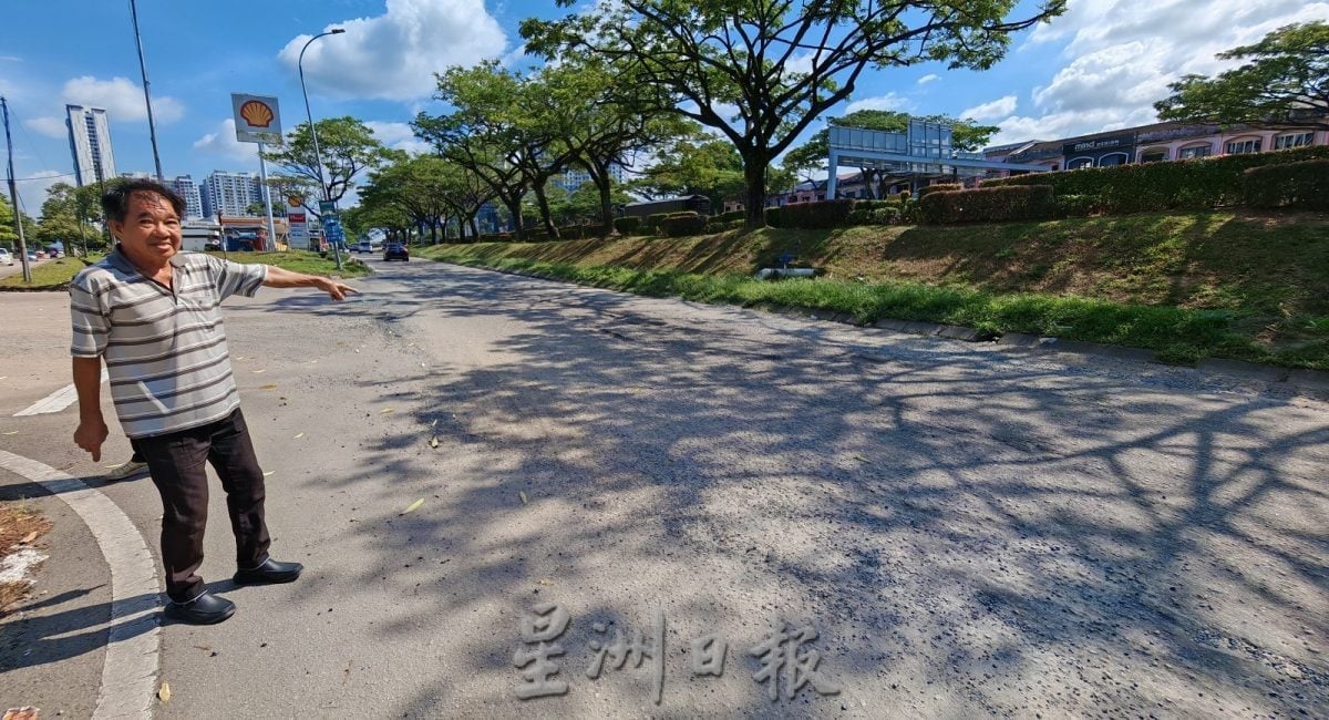 (已签发)柔:民生特工队:淡杯吉市场油站内路破损 民众:不要一补再补了