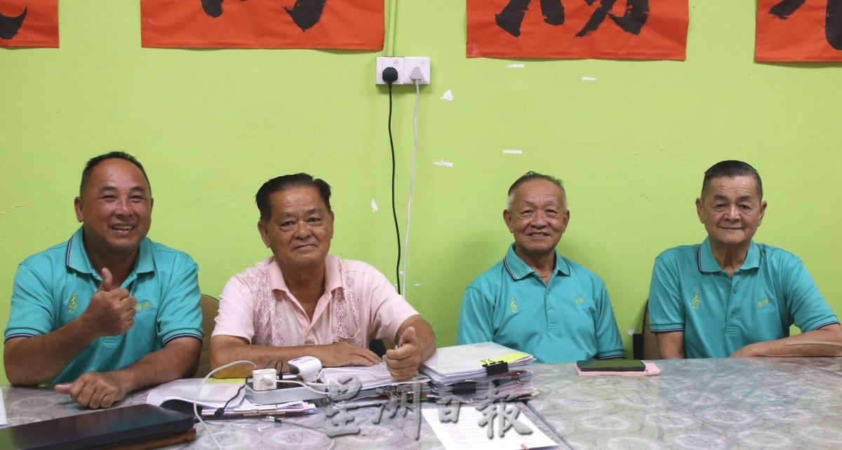第二届5冠以下“现场海浪乐队伴奏歌唱赛” 727引爆
