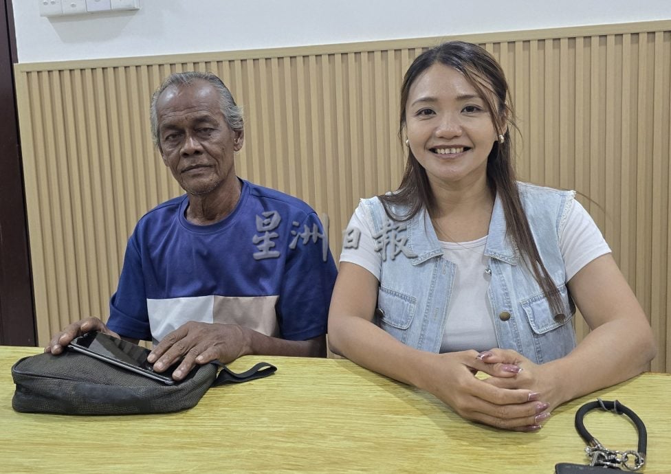 （古城版）葡萄牙村美食中心签同意书停止争相“拉客”，违反者吊销执照