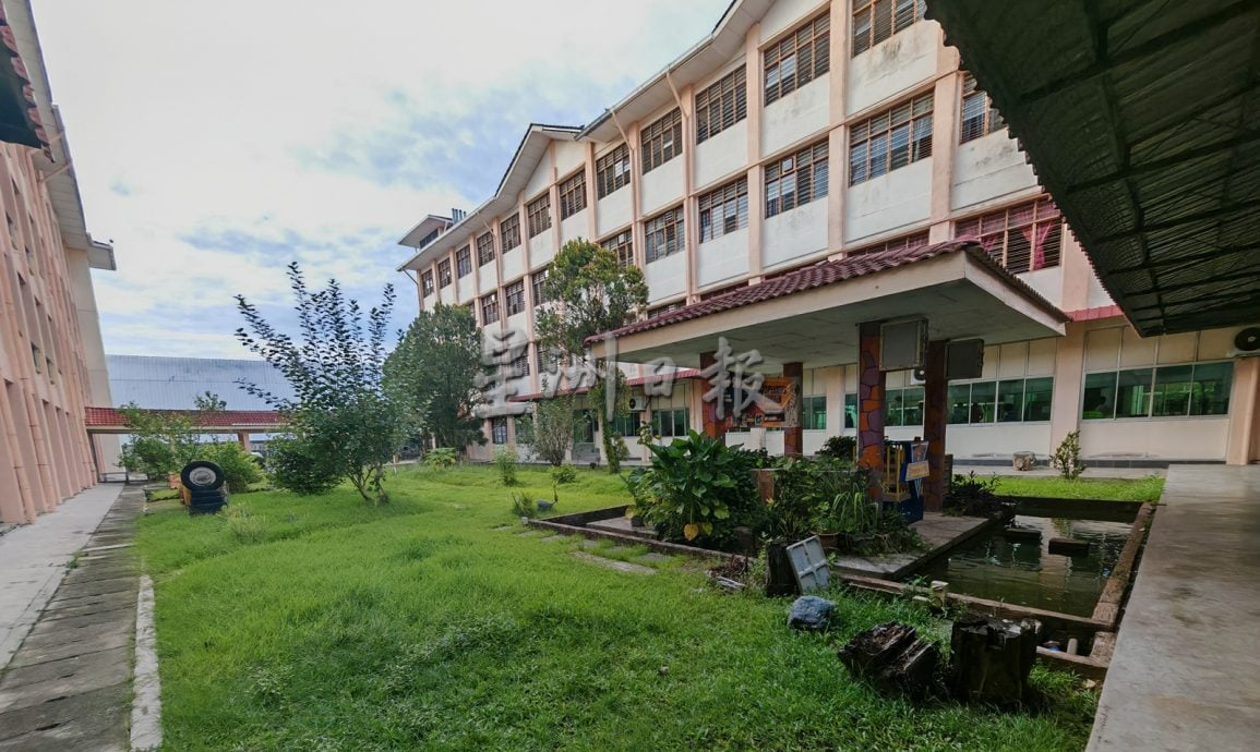 请签发（大北马封底）2025《Econsave 星洲华教义演》：吉华二校