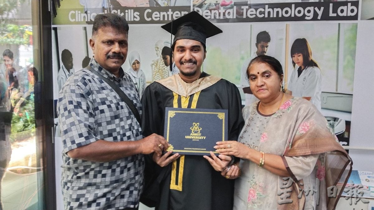 亚洲医药大学举办第16届毕业典礼共有829名毕业生完成大学学业