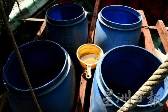 【马登船家:渔民/03】大海讨活,每次出海都是一场生命的搏斗