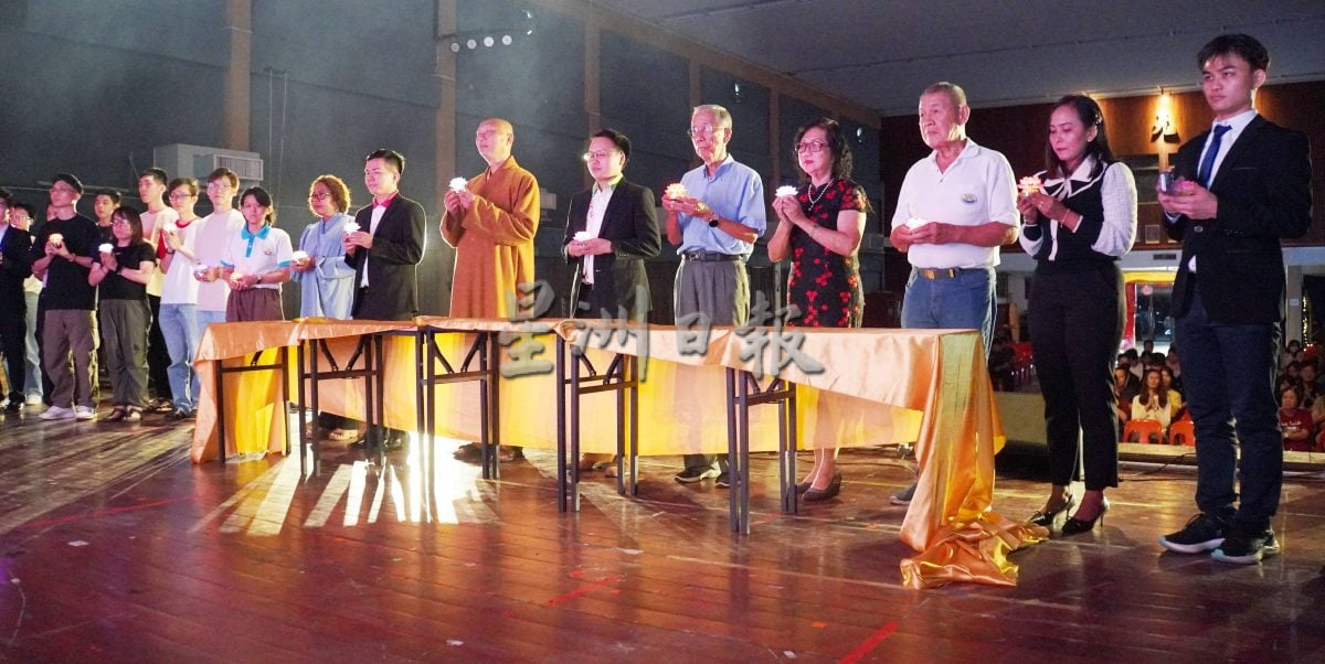 （大北马）玻马大佛学班15周年庆晚会，学长姐“回家”场面温馨