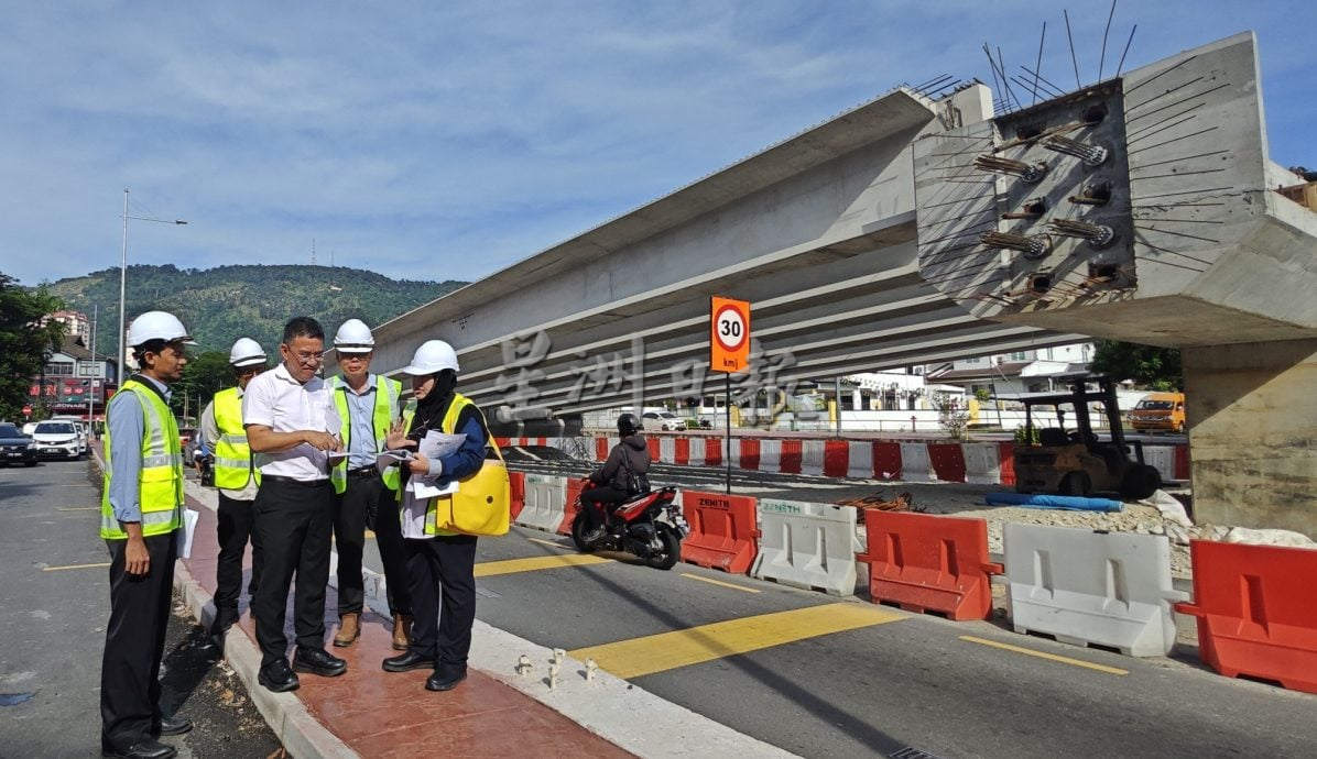 （大北马）黄汉伟：701起配合建高架引道工程，永久关闭令当昂莎娜路口