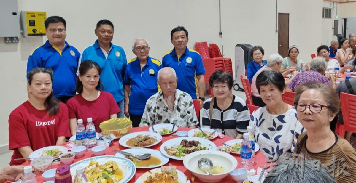 东:(已签发)文冬广西会馆举办双亲节聚餐会