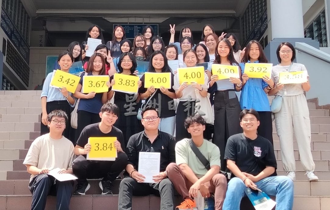 东(已签):STPM放榜,吉兰丹中华国民型中学考生考获100%及格,平均积分是2.92分