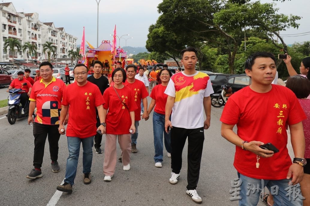 (早报可头)大都会/安邦三教庙举行千秋宝诞众神游行