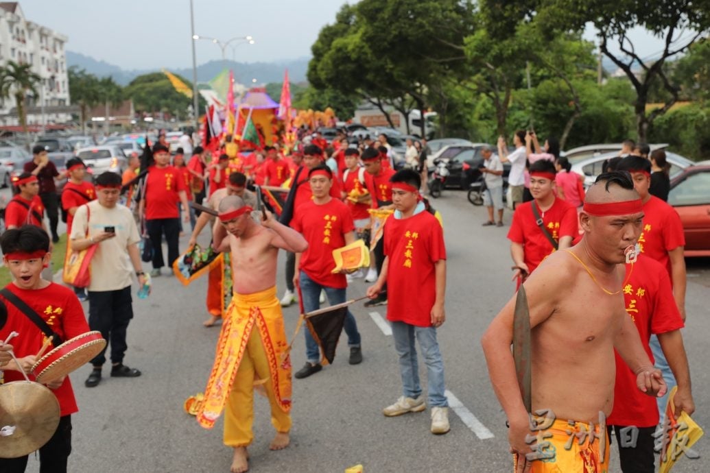 （早报可头）大都会/安邦三教庙举行千秋宝诞众神游行