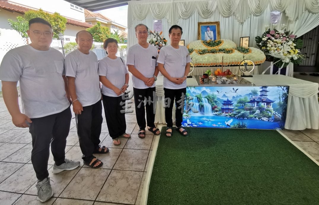 (大北马)郑成业:父亲一生为华教而付出，常提醒一定要回馈社会