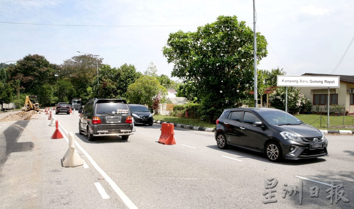 牛奶厂路换水管工程 局部封路2周 留2车道通车
