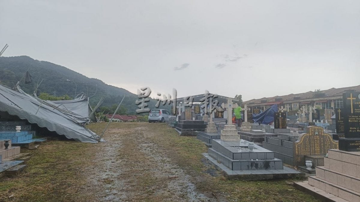 供星洲网/淡边狂风暴雨掀翻9帐篷，9中学生被压伤