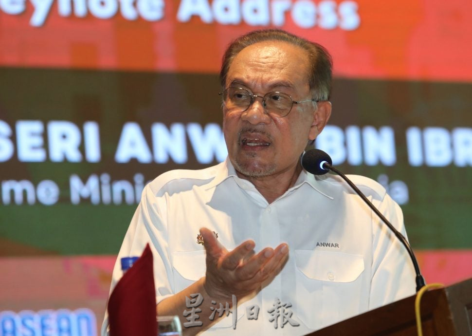 安华：凡是DNAA案都指责我 难道要我做独裁者？让法官根据你的个人观点来裁决？