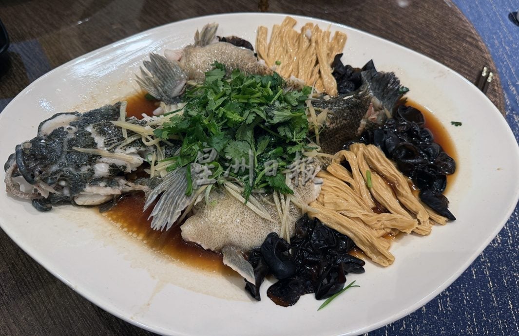 吃货来啰/8号皇宫海鲜酒家