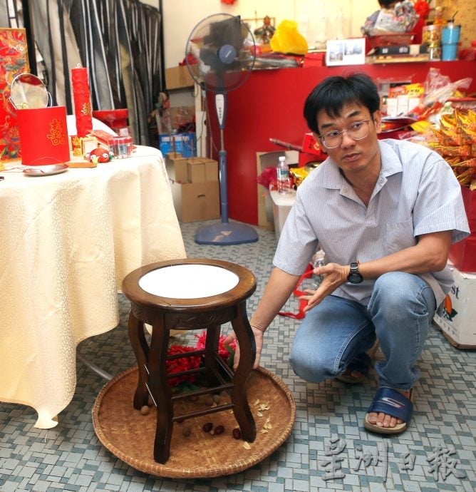 【人生•喜】| 一梳梳到尾祝幸福绵长 喜饼圆鼓鼓 很快就“有喜”