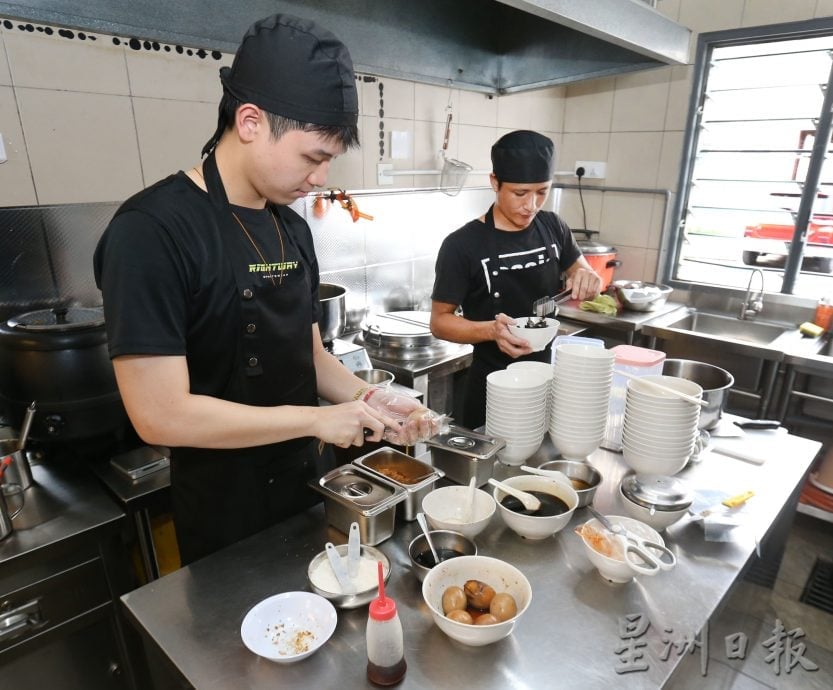 霹/版头/【人气美食】/台湾爸爸好味道 正宗台湾味飘香怡保