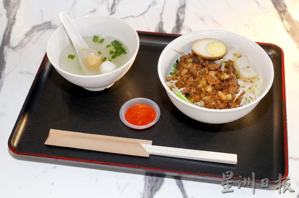 霹/版头/【人气美食】/台湾爸爸好味道 正宗台湾味飘香怡保