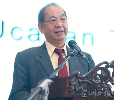 《2025年第一届少年三人讲故事比赛》阿逸峇礼国小以 “农历新年”为主题荣获低年级和高年级双冠军！