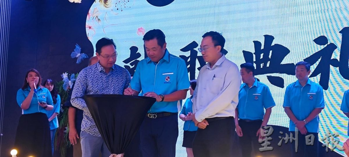 **已签发**柔:可头条:智南华小“寻找杰出校友” 迎91周年校庆