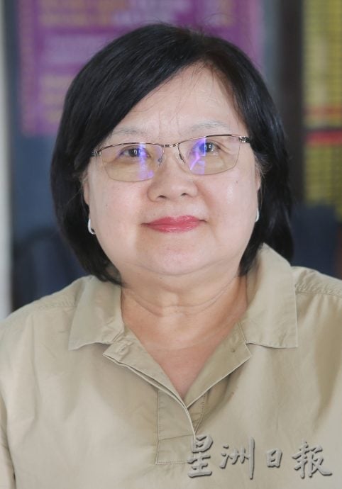 司机乘客必须系安全带 旅游长巴业表示欢迎