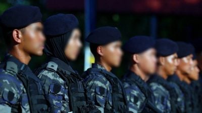 UTK结业礼唯一女警官成焦点 孪生兄弟靠默契顺利结业
