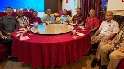 陈敬忠：助派报员维持生计 减少退报 提高佣金