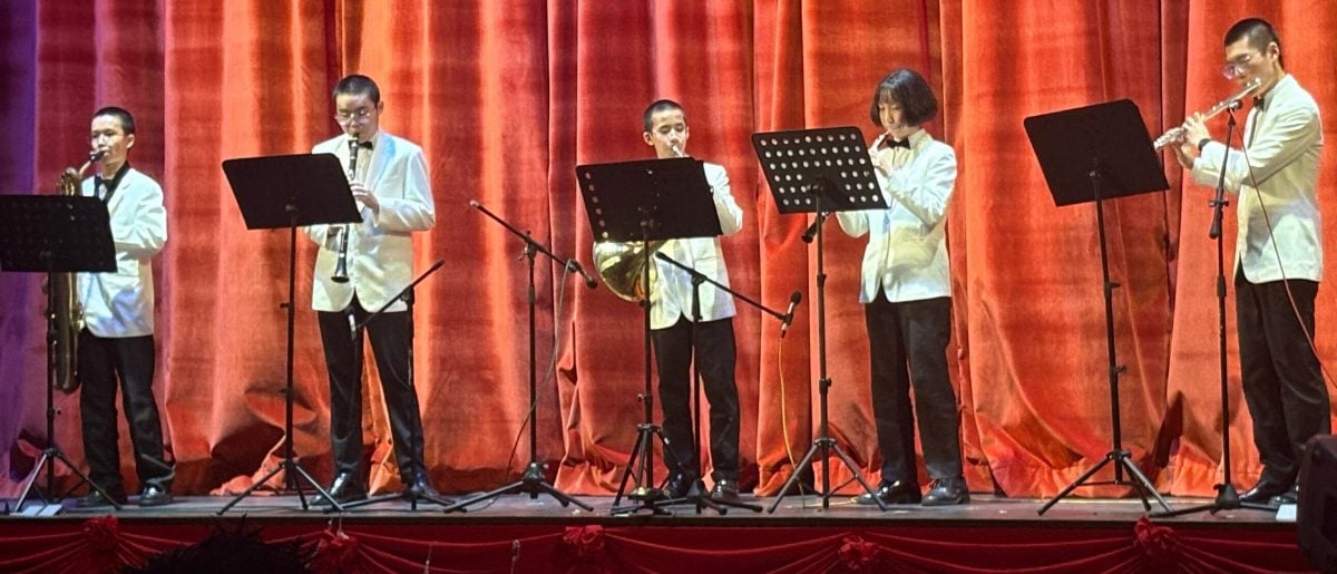 VIP文（大北马）恒毅华中分校第二届文娱晚会《蕴光》顺利举行　学生才艺闪耀舞台