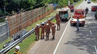 路阳水塘路车祸 撞柱入沟司机亡
