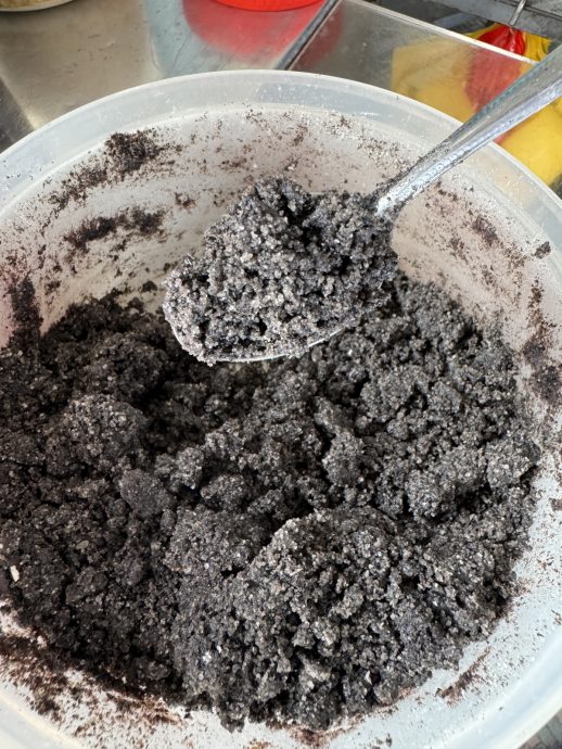 《私房好菜》:海南椰糕及汤圆