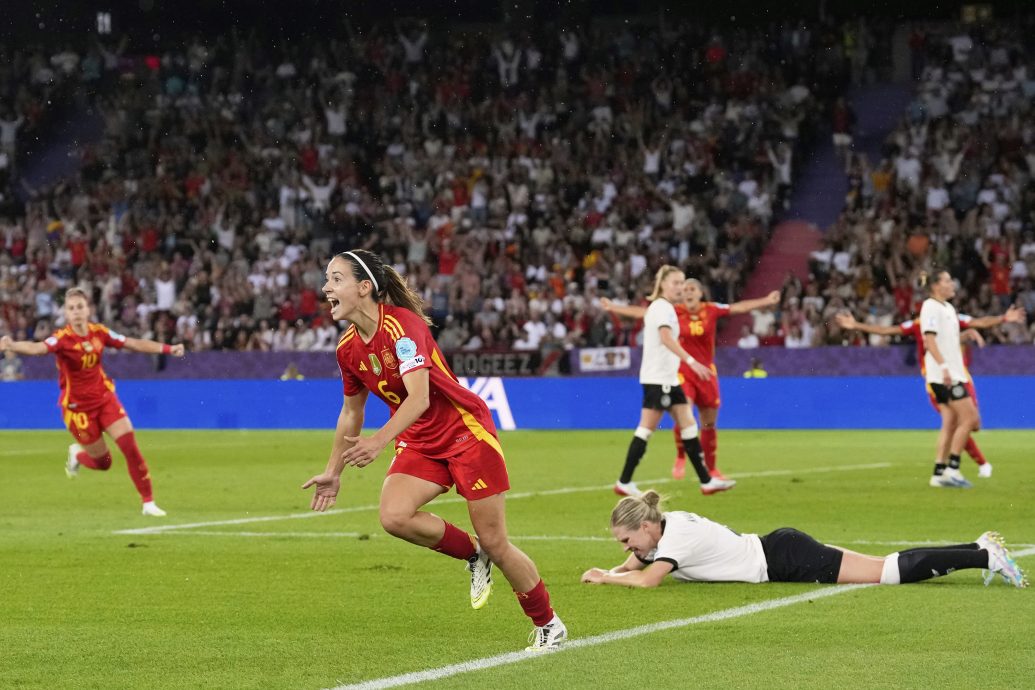2025年欧洲杯女子足球赛| 邦马蒂从病床到英雌演绝杀  西班牙加时胜德国闯决赛