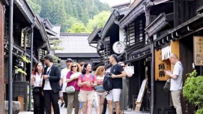 Inbound tourism fuels land price surge across Japan