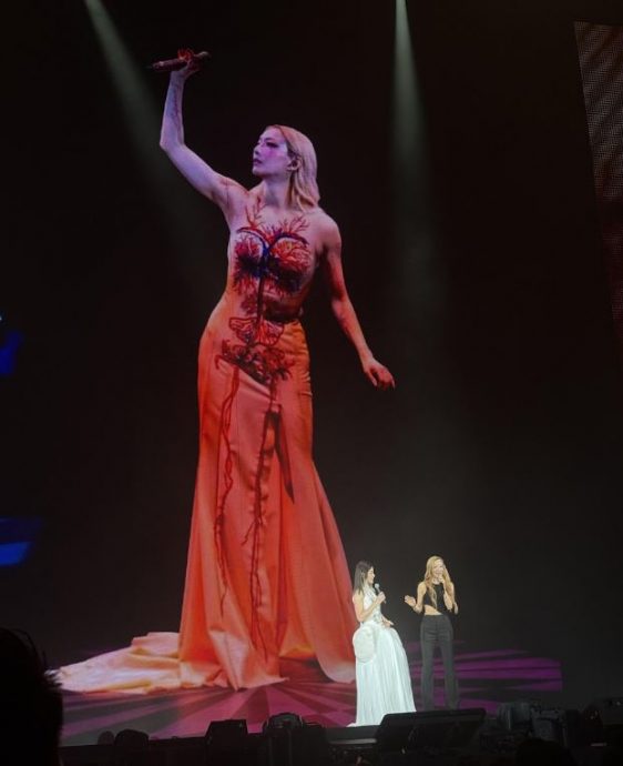 2天后世纪大合唱 陈慧琳被郑秀文“照肺”