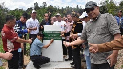 佐津：政府关注民祉  兰瑙修路建礼堂