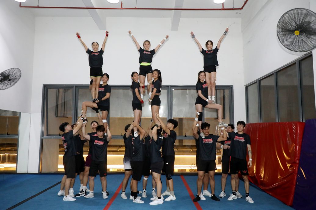 (30/7见报）大都会-特职世界/啦啦队教练