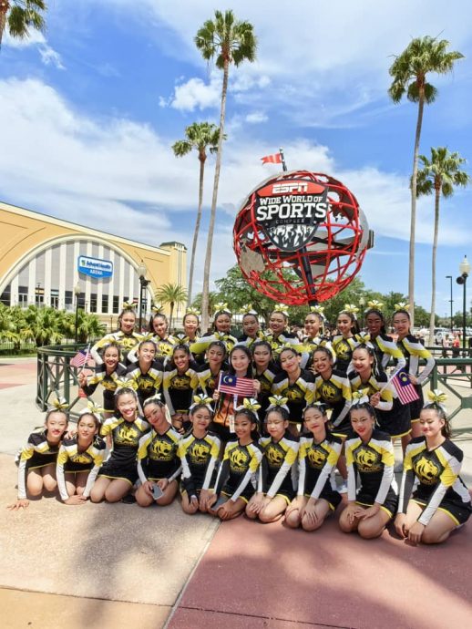 (30/7见报）大都会-特职世界/啦啦队教练