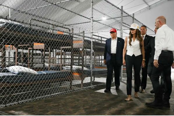 32人关一笼 美议员批“鳄鱼恶魔岛”虐待人类