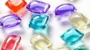 4岁女童误咬洗衣胶囊 双眼严重灼伤险失明